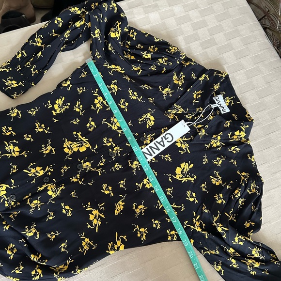 GANNI Printed Crepe Long Sleeve Shirtdress - Picture 11 of 16